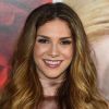 Allison Holker's Close-Up Face Headshot Portrait Celebrity Photo