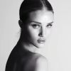 Rosie Huntington-Whiteley's Close-Up Face Headshot Portrait Celebrity Photo